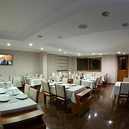 Gelgor Hotel 2*